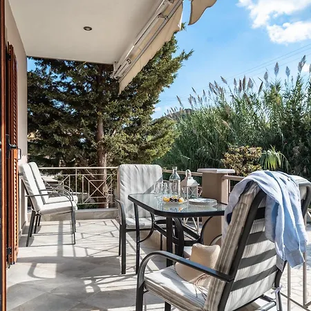 Emily * Nydri (Lefkada)